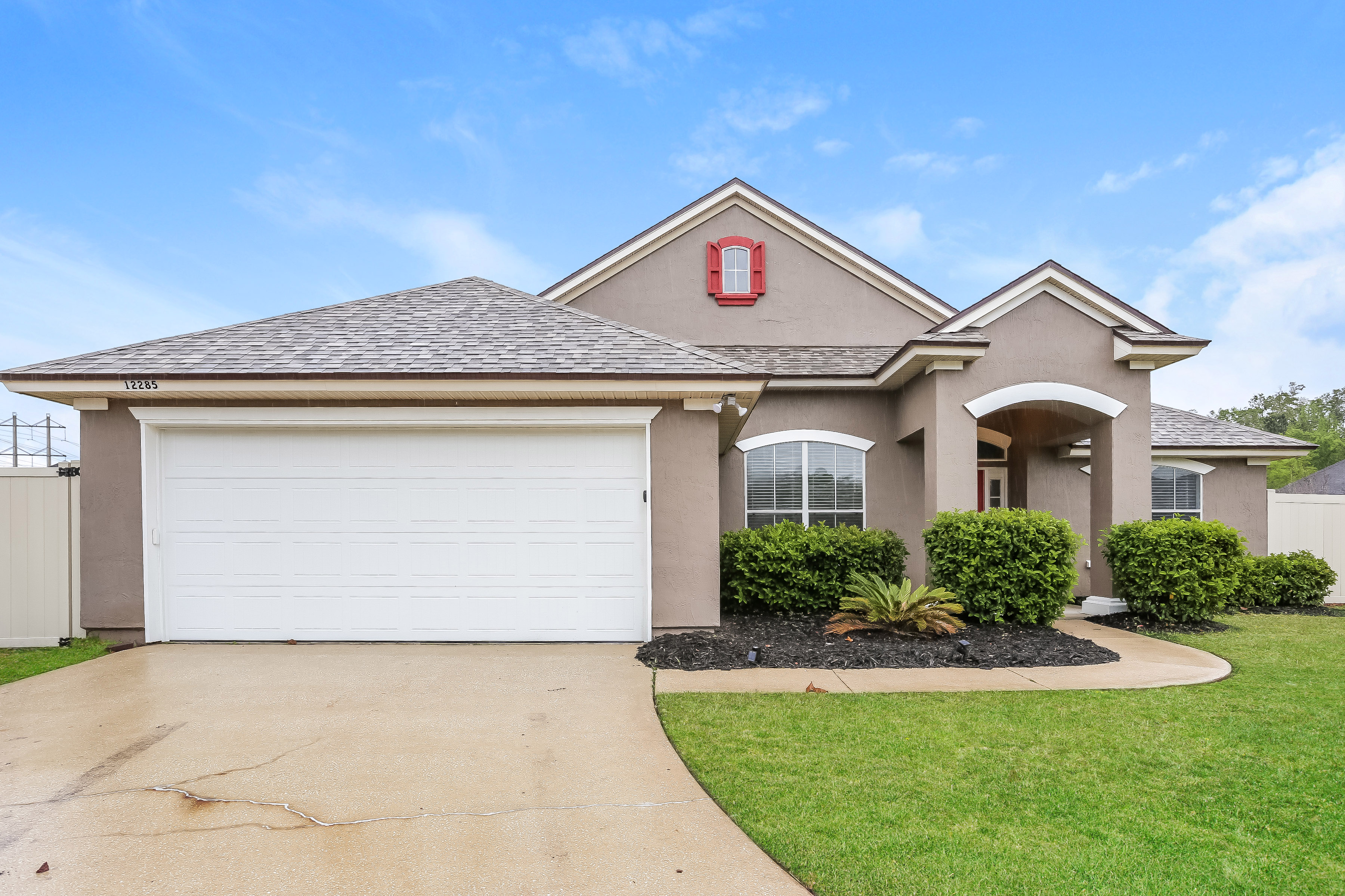 12285 ElsaCourt Jacksonville, FL 32218